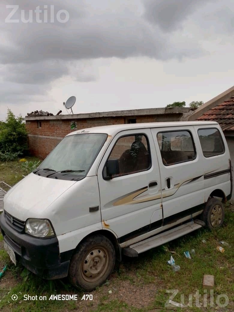 Maruti Suzuki Eeco 5 Star 2012 Van - Vans - Sayla - Image 4