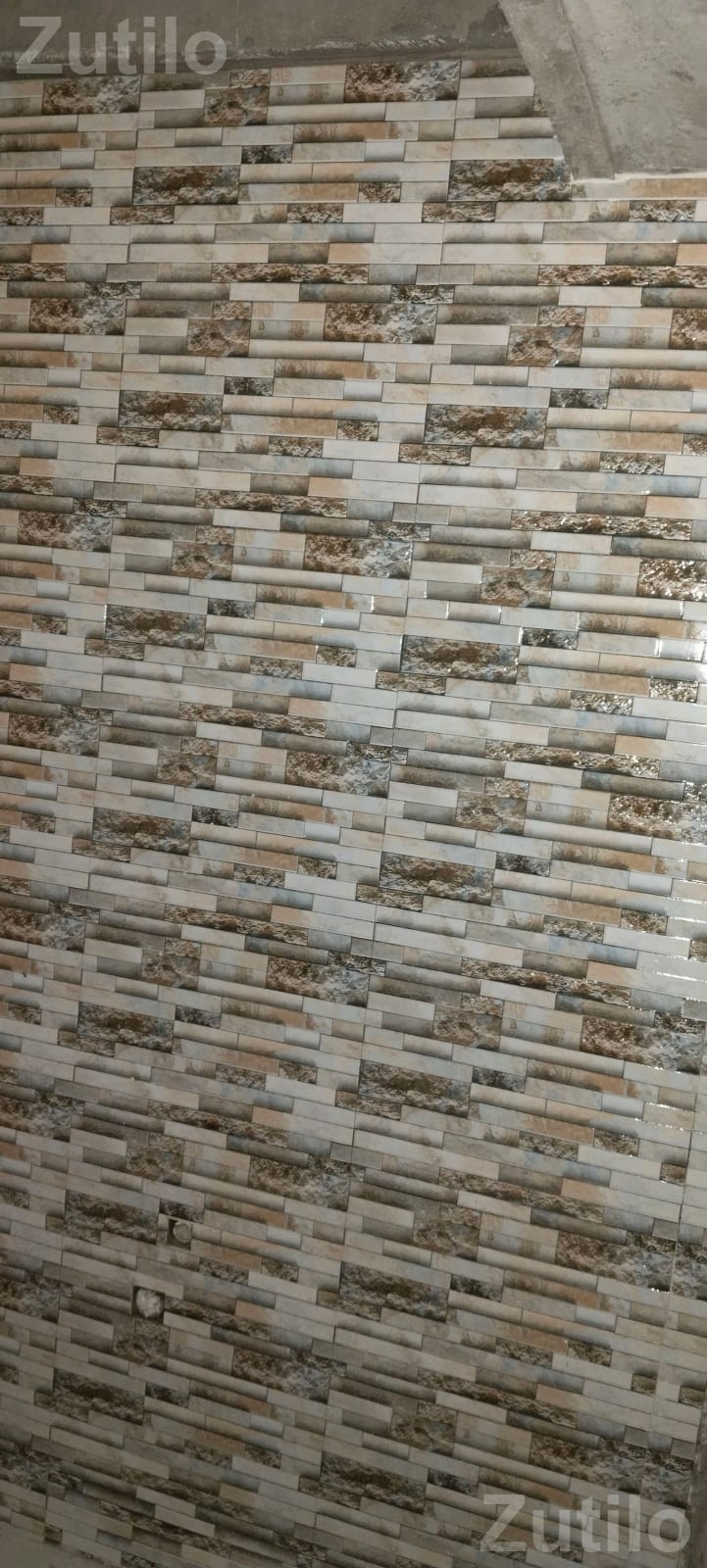 Ladi Style Tile Fitting Work - Home Repair - Wadhwan - Image 5