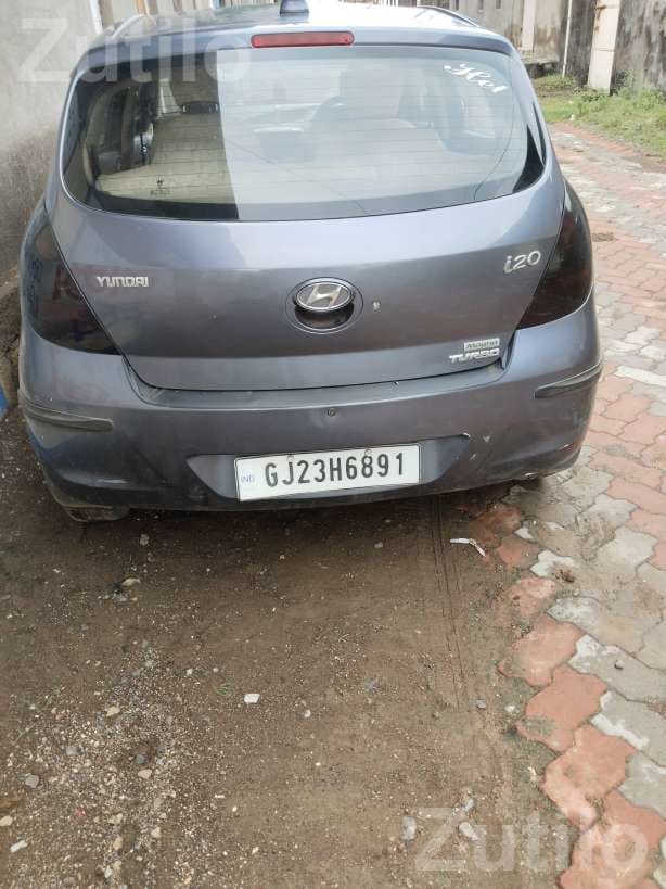 Hyundai i20 Magna 2010 Petrol Car