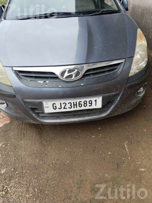 Hyundai i20 Magna 2010 Petrol Car - કાર - ઉપલેટા - Image 2