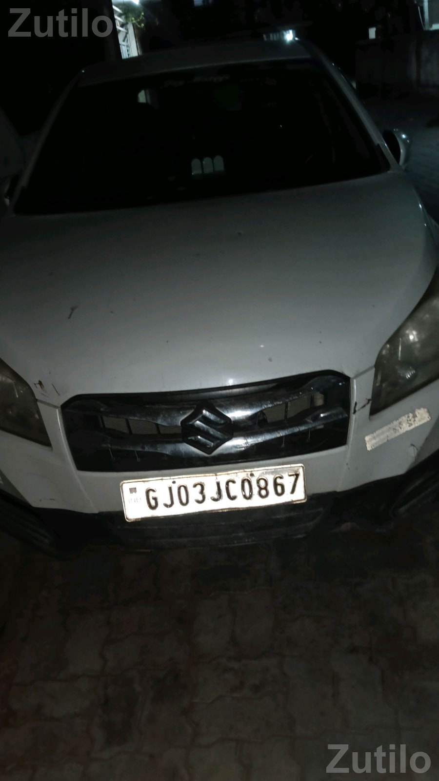 White Maruti Suzuki Ertiga Diesel Car - કાર - લોધીકા - Image 2