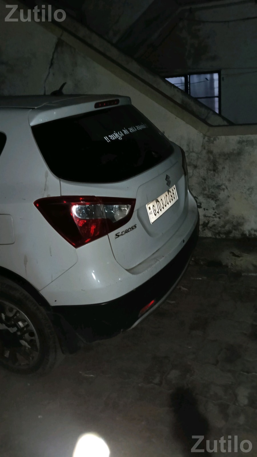 White Maruti Suzuki Ertiga Diesel Car - કાર - લોધીકા - Image 3