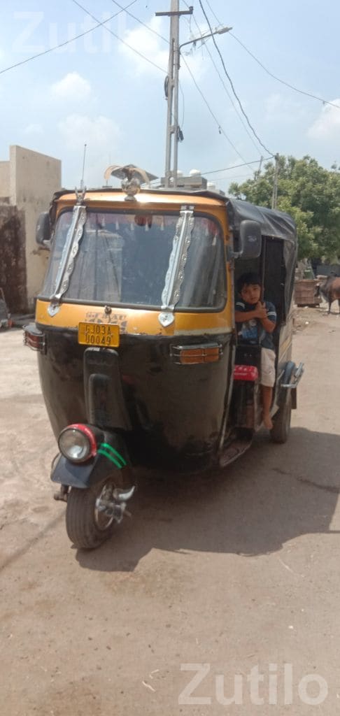 CNG Auto Rickshaw 2008 09 Model - ઓટો રિક્ષા - ધોરાજી - Image 3
