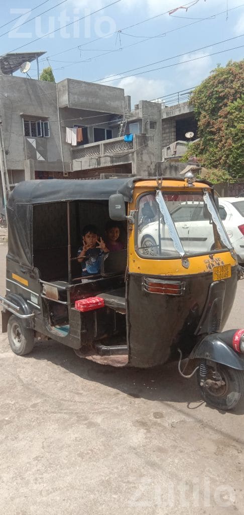 CNG Auto Rickshaw 2008 09 Model