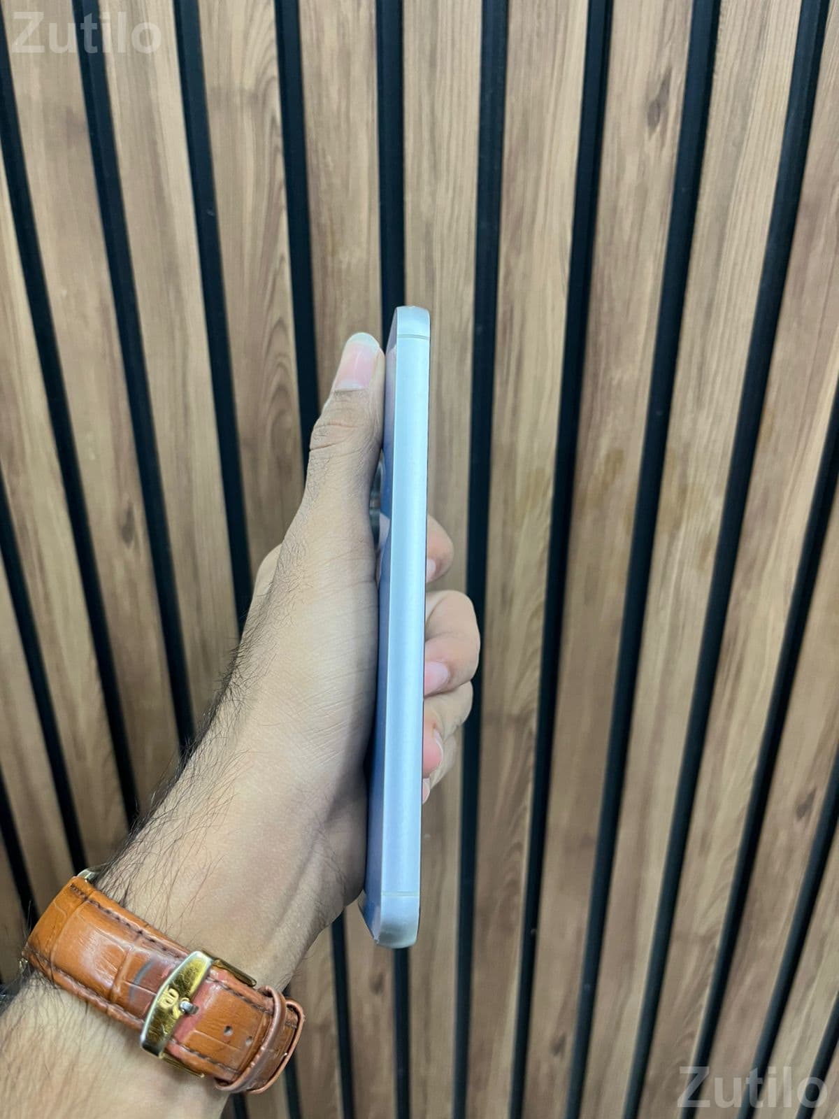 Samsung s23 fe limit Edison color ( blue )