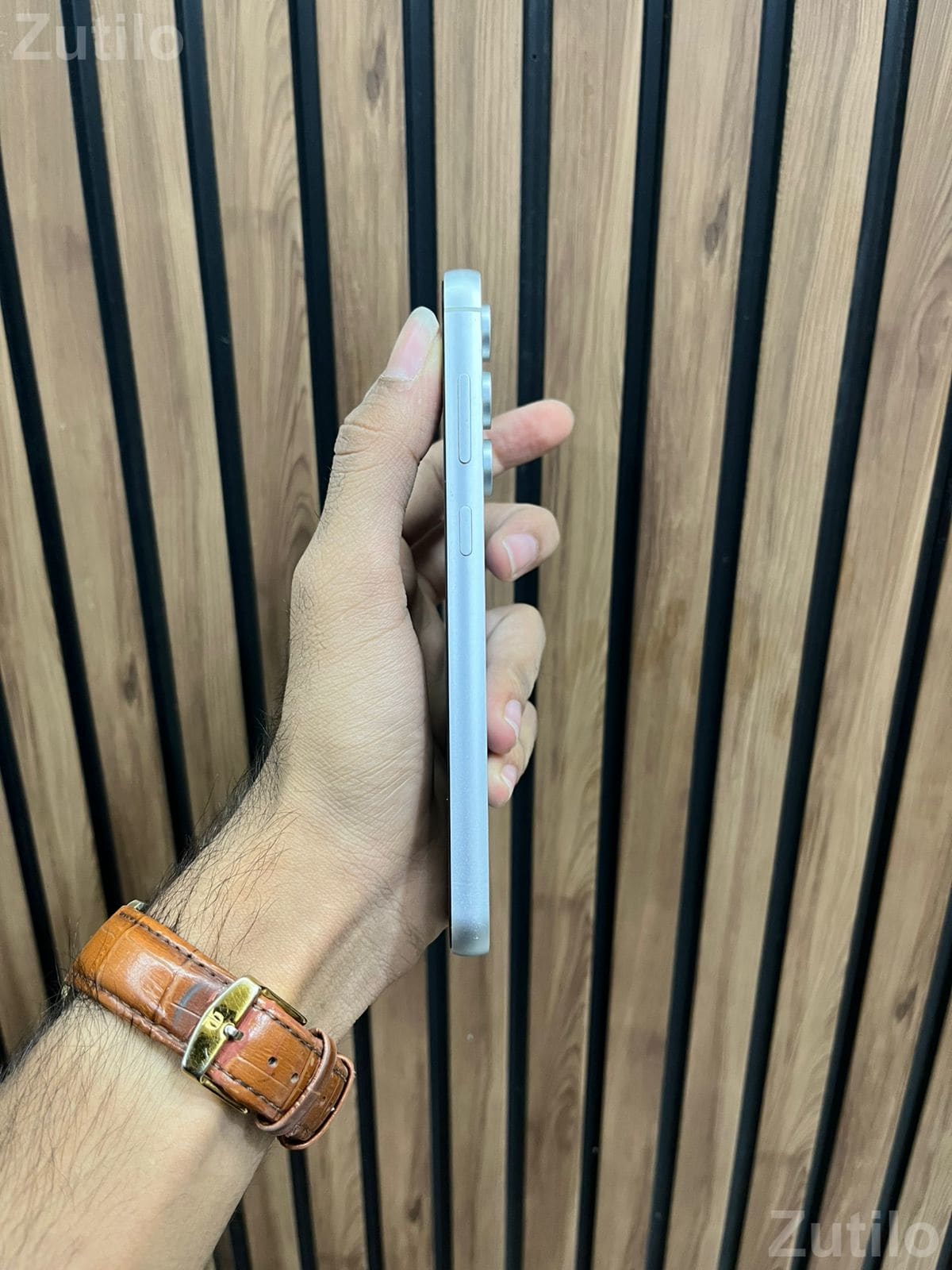 Samsung s23 fe limit Edison color ( blue ) - Mobile Phones - Rajkot City - Image 5