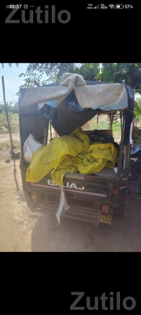 Bajaj Auto Rickshaw 2009 Model