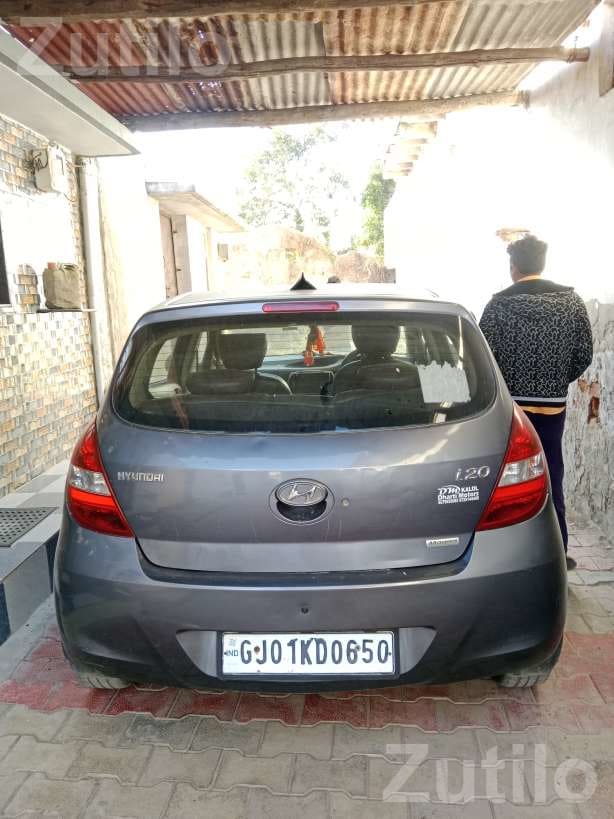 Hyundai i20 2010 Hatchback - કાર - વિરમગામ - Image 2