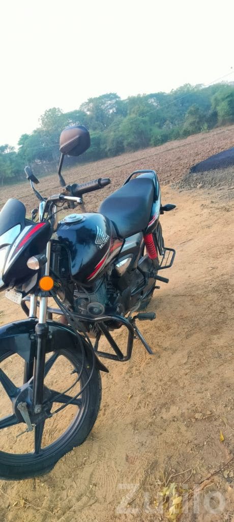 2018 Honda Shine Motorcycle - બાઇક્સ - અમદાવાદ શહેર - Image 4