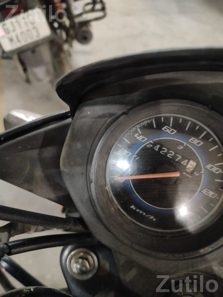 2018 Honda Shine Motorcycle - બાઇક્સ - અમદાવાદ શહેર - Image 5