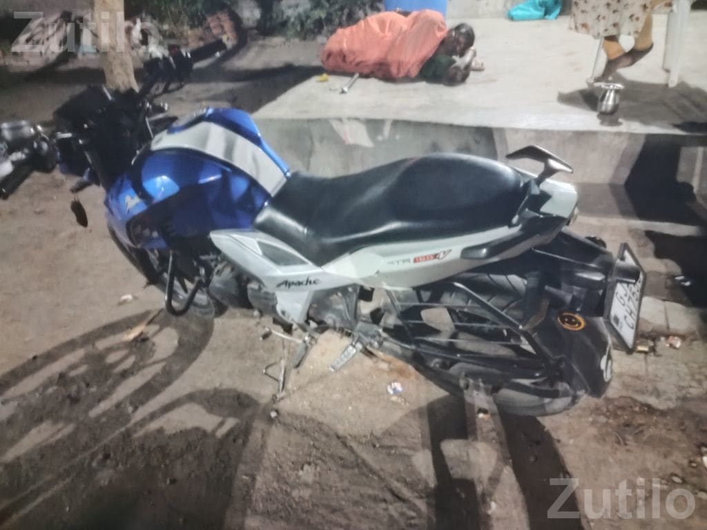 2016 TVS Apache RTR Motorcycle - Bikes - Dhandhuka - Image 4