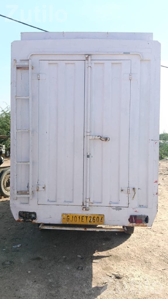 2017 Chhota Hathi Cargo Mini Truck - Trucks & Lorries - Viramgam - Image 2