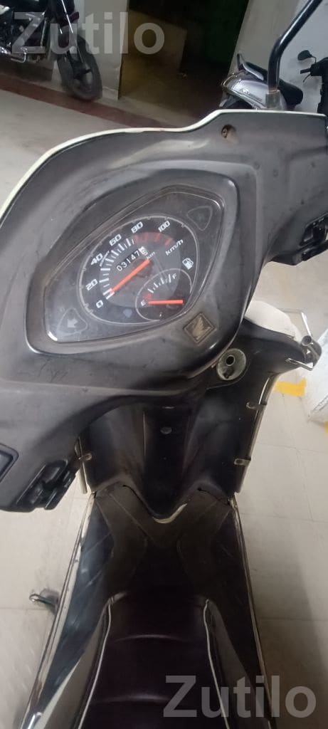 Honda Activa 3G 2015 Scooter - Bikes - Surat City - Image 2