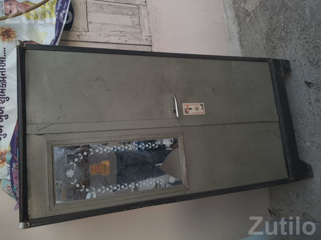 Mini Steel Cupboard Storage Cabinet - Cupboards & Storage - Surat City - Image 4