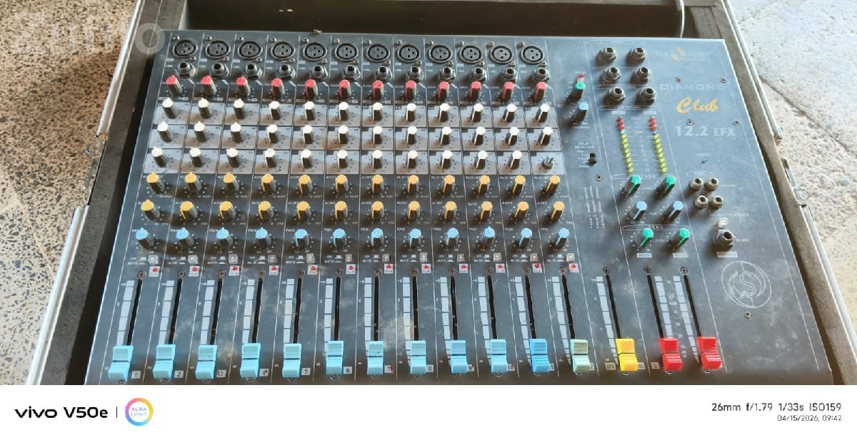 Studio Master DJ Audio Mixer with Case - સંગીત સાધનો - ખંભાળિયા - Image 2