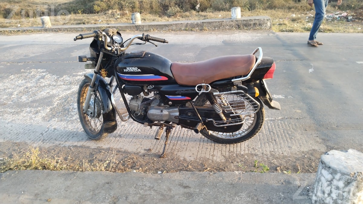 Hero Honda Splendor Plus 2003 Bike