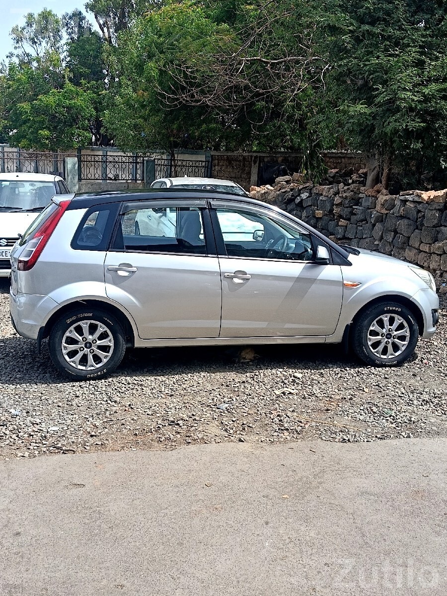 2013 Ford Figo Titanium Second Owner