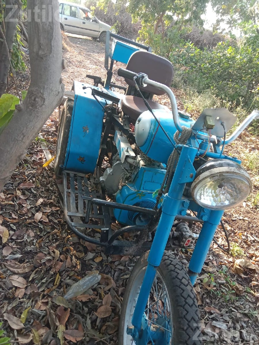 Sanedo Utility Three Wheeler Vehicle