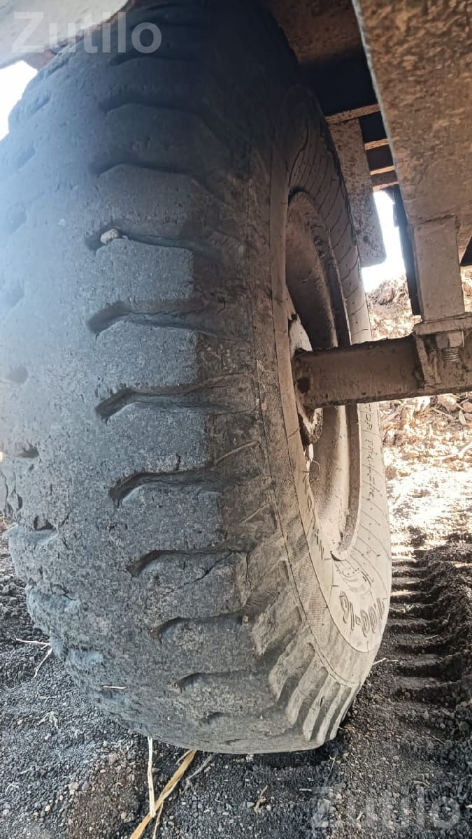 9.00x16 Tyre with Wheel Plate - Auto Parts - Bhanvad - Image 2