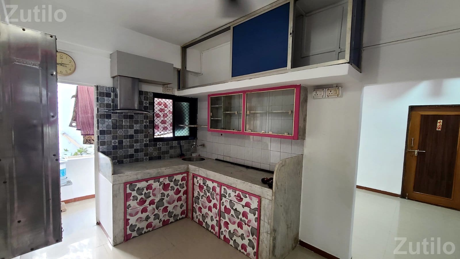 1BHK Road facing flat - House for Rent - Vadodara City - Image 2