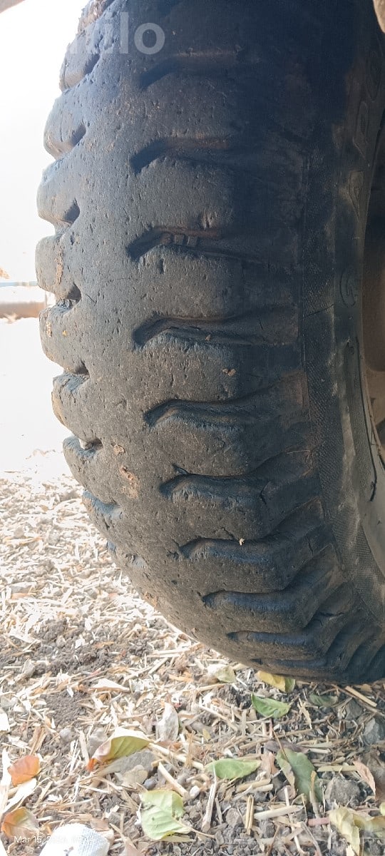 Apollo 9.00-16 Used Tyre 70 Percent - Auto Parts - Kalyanpur - Image 3