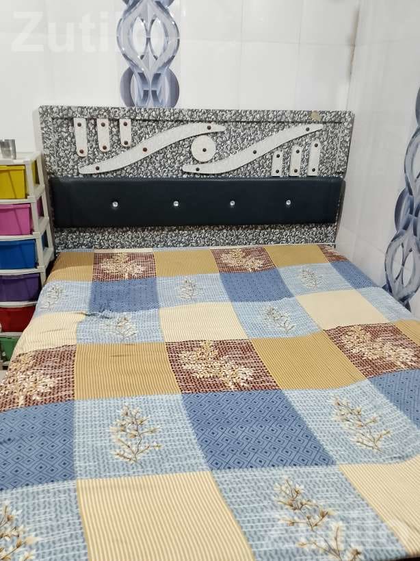Wooden Cupboard in Good Condition with Mirror - કબાટ અને સ્ટોરેજ - રાજકોટ શહેર - Image 2