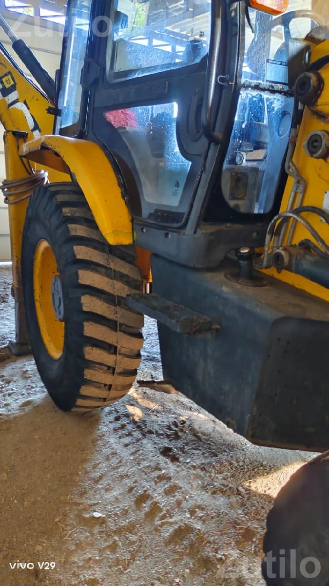 JCB Construction Vehicle 2014 Model - બાંધકામના વાહનો - તલાલા - Image 2