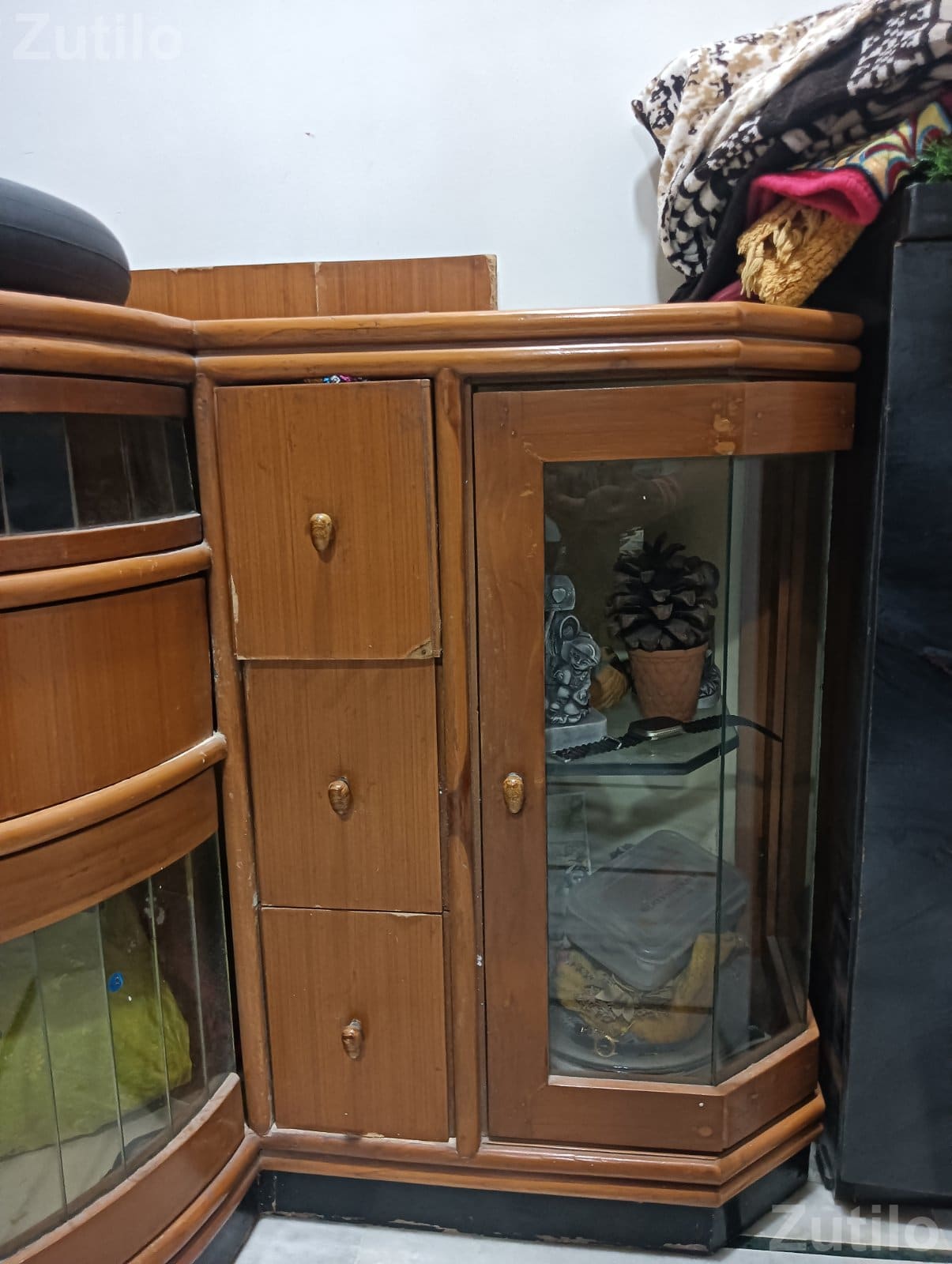 Tv Unit furniture - Cupboards & Storage - Vadodara City - Image 4