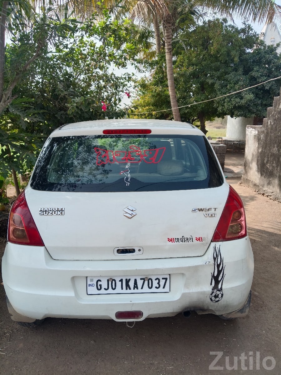 Maruti Suzuki Swift White Car for Sale - કાર - ભાણવડ - Image 2
