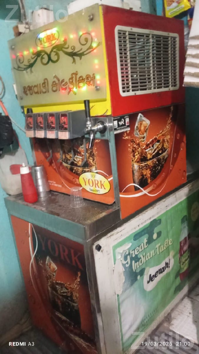 York Soda Making Machine in Good Condition - મશીનરી - ઊના - Image 2