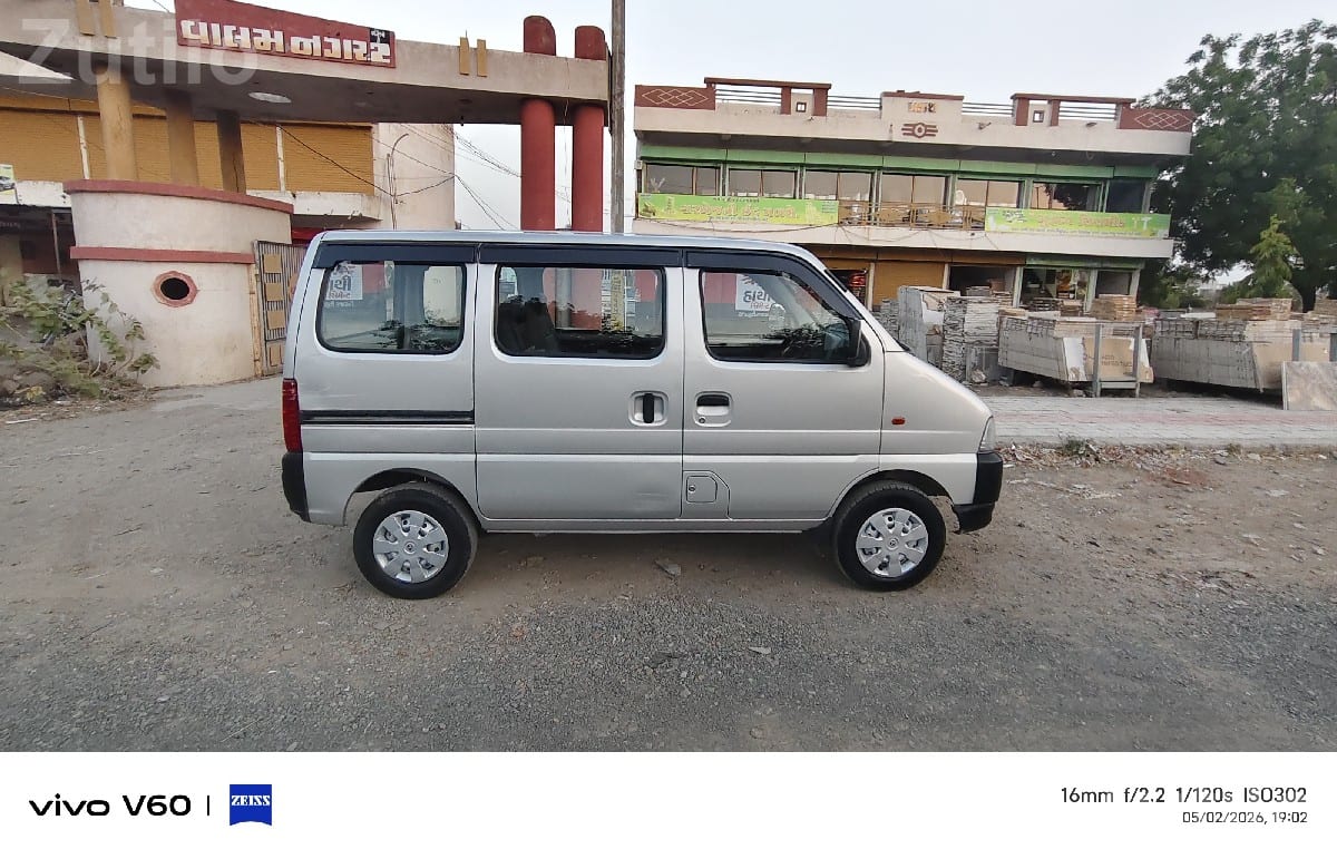 Maruti Eeco 2024 CNG 57000 km - કાર - સિહોર - Image 3
