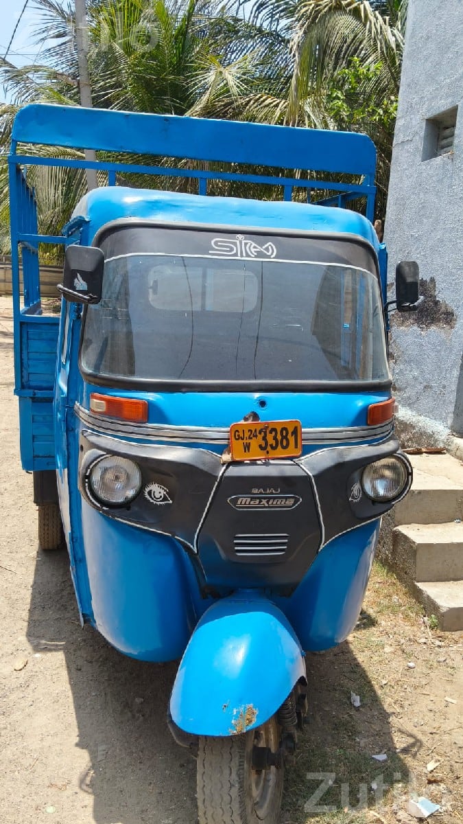 Bajaj Maxima Loading Auto Rickshaw - Auto Rickshaws - Mangrol - Image 2