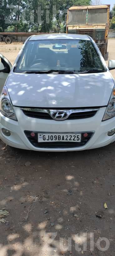 Hyundai i20 2011 Petrol CNG Top Model Hyundai i20 2011 Petrol CNG Top Model