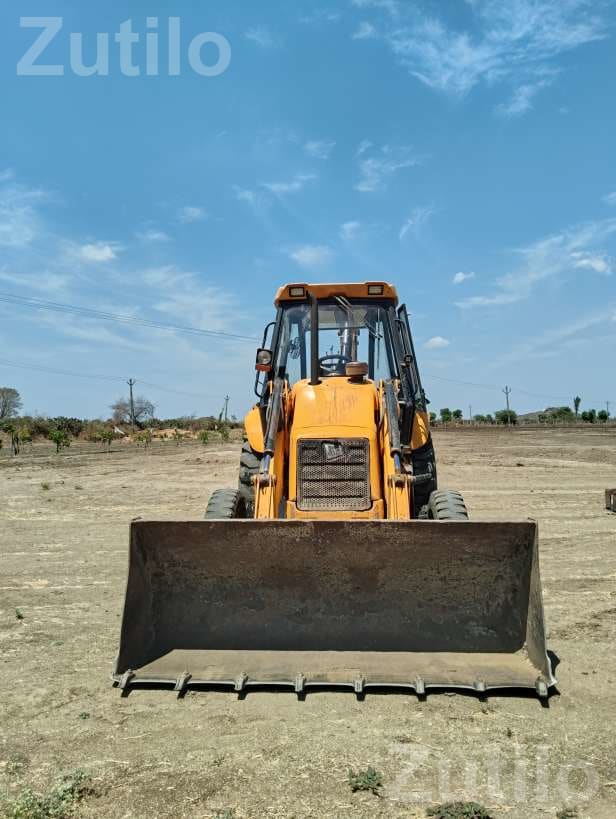 JCB Model 11 Backhoe Loader with Kirloskar Engine - બાંધકામના વાહનો - જસદણ - Image 2