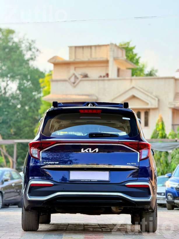 Kia Carens 1.5 6AT Luxury Plus 2022 Diesel - કાર - સુરત શહેર - Image 2
