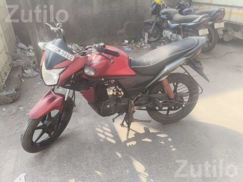 Mahindra Twister 2010 Motorcycle - Bikes - Surat City - Image 4