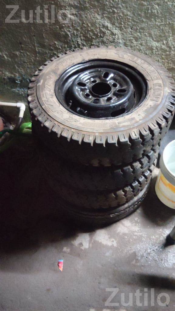 Tata Ace Tyres with Rims Set of 3 Tata Ace Tyres with Rims Set of 3