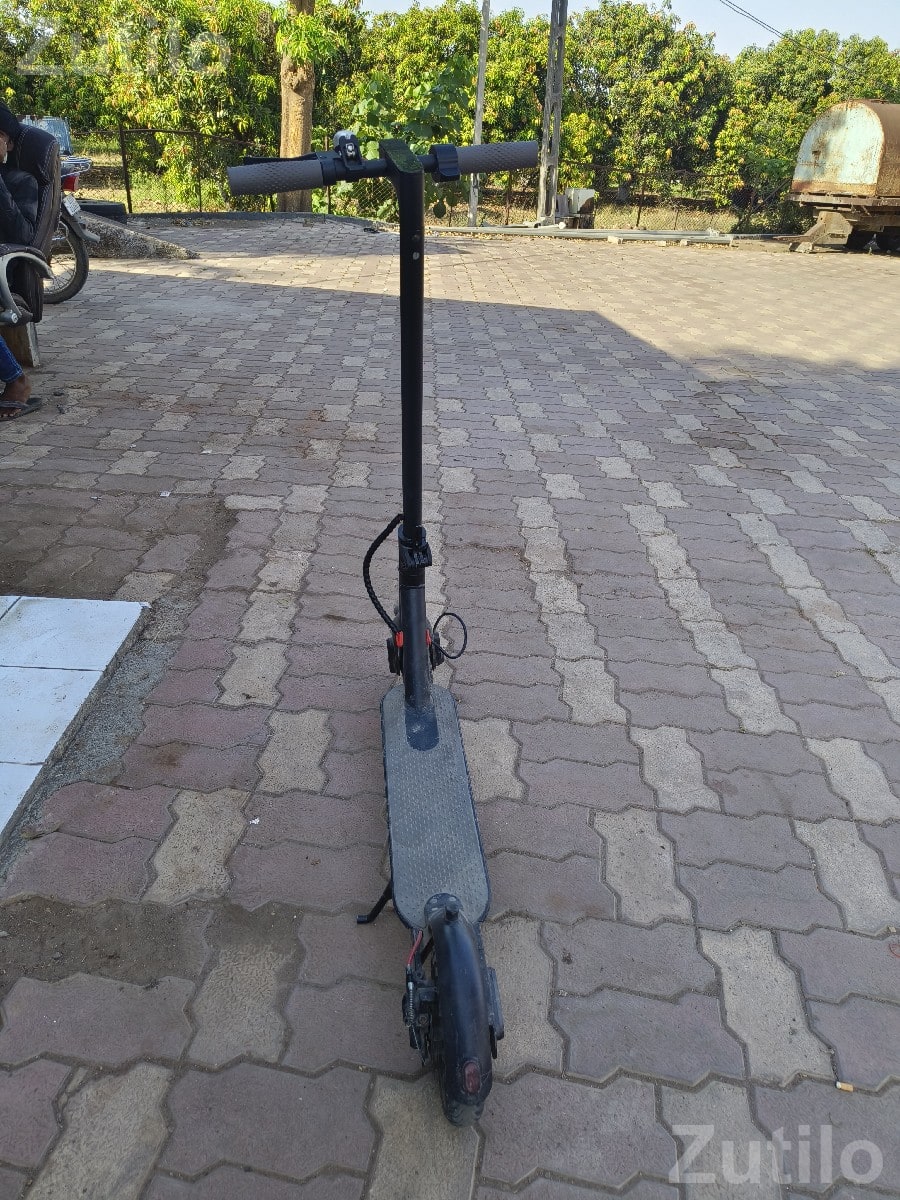 X1 Pro Foldable Electric Scooter Black - સાયકલ - તલાલા - Image 3