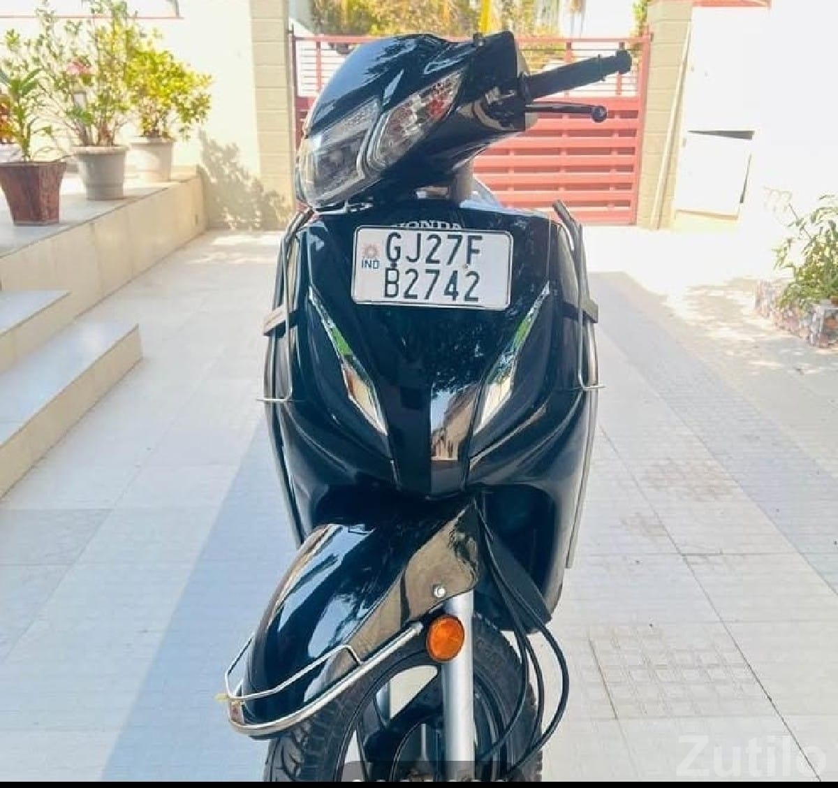 Honda Activa 2023 Scooter with 2 Remotes - Bikes - Rajula - Image 3