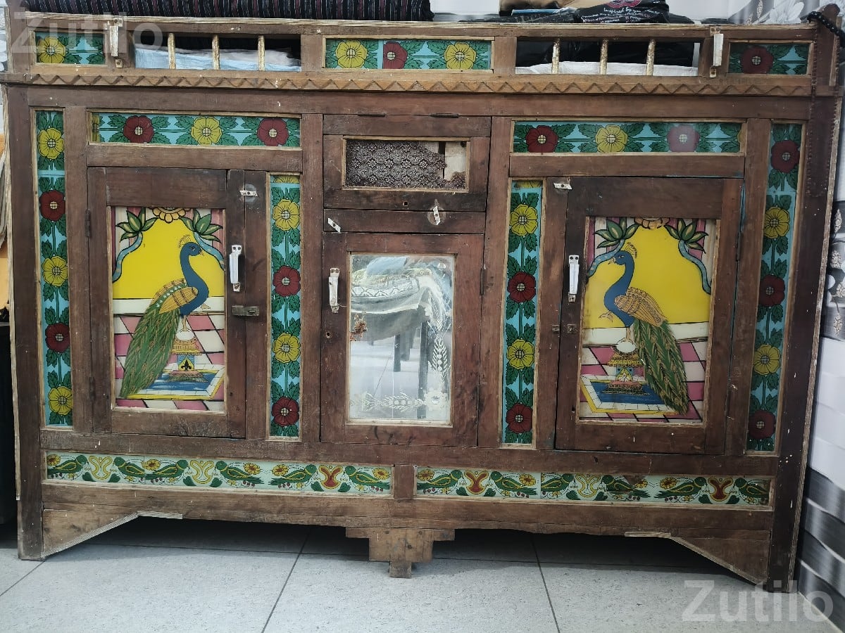 3 Door Original Sag Wood Cupboard - કબાટ અને સ્ટોરેજ - માંગ્રોળ - Image 2