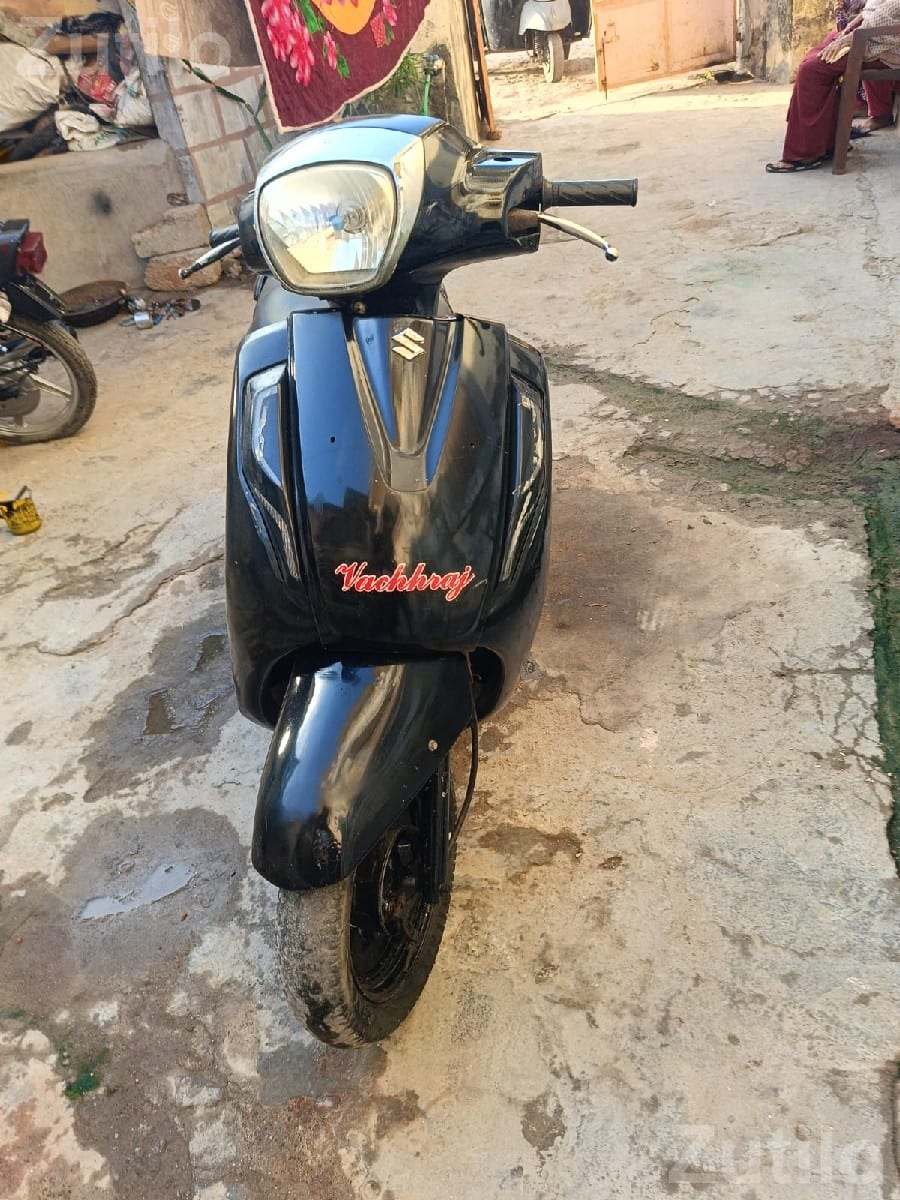 Suzuki Access 125 2018 Scooter - Bikes - Porbandar City - Image 2