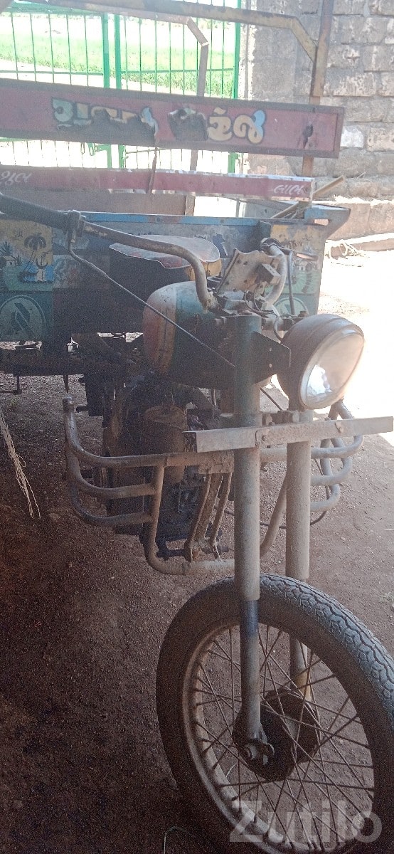 Auto Rickshaw with 6.5 Engine for Sale