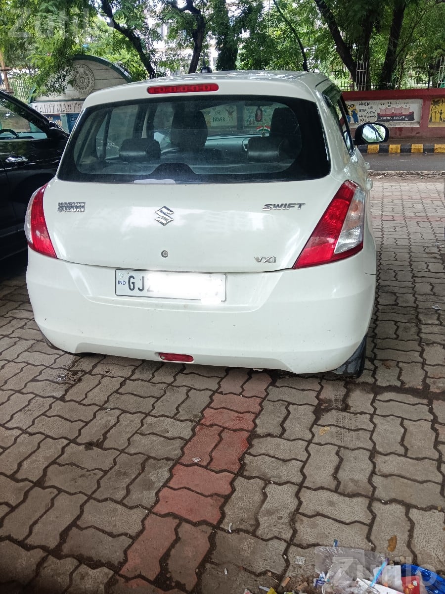Maruti Suzuki Swift VXI 2012 Petrol CNG - કાર - રાજકોટ શહેર - Image 2