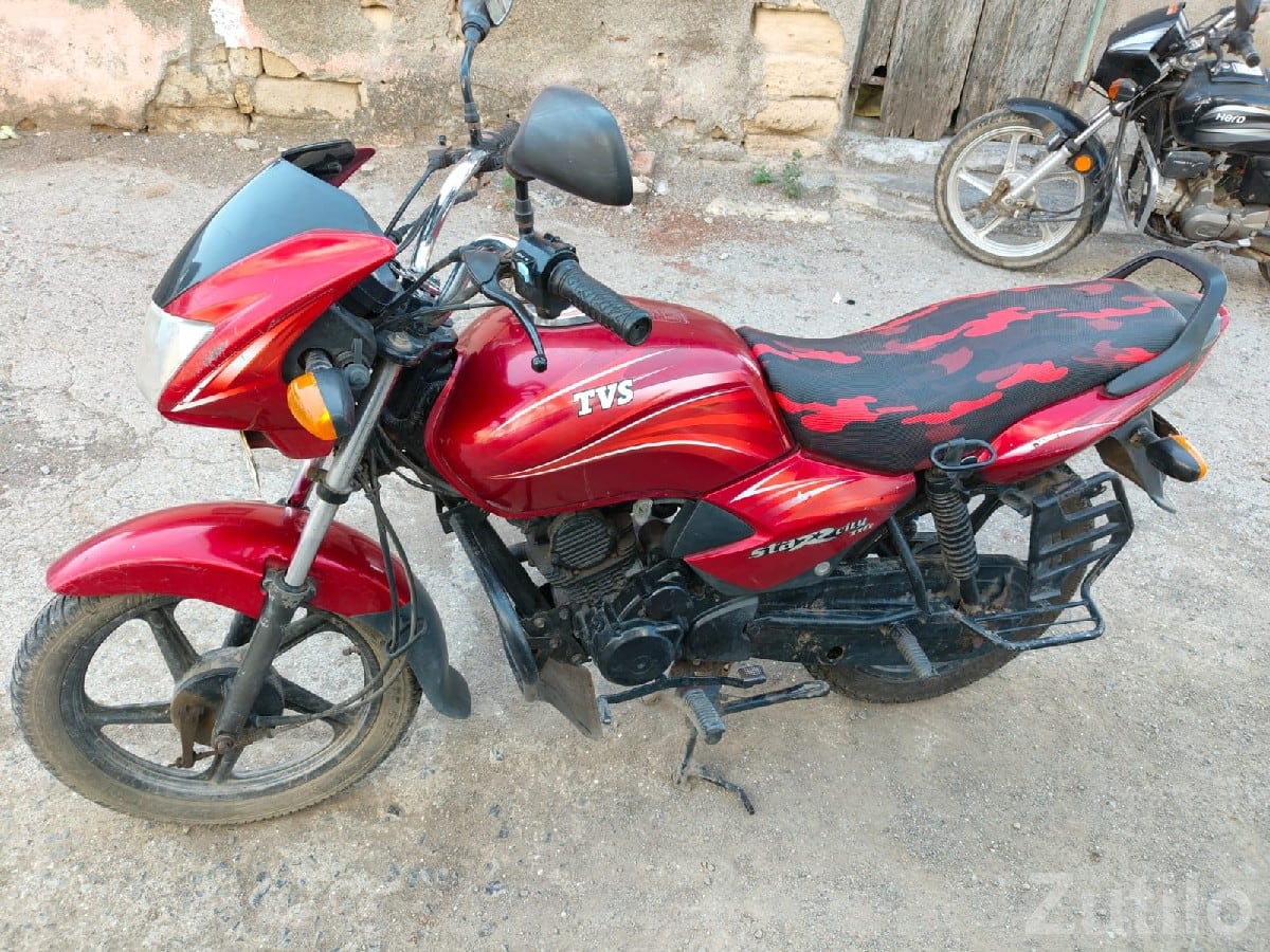 Hero Honda CD Deluxe 2010 Motorcycle - બાઇક્સ - ઉપલેટા - Image 3