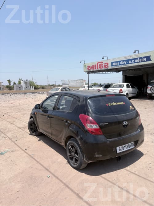 Hyundai i20 2011 Petrol CNG Car - કાર - કલ્યાણપુર - Image 2