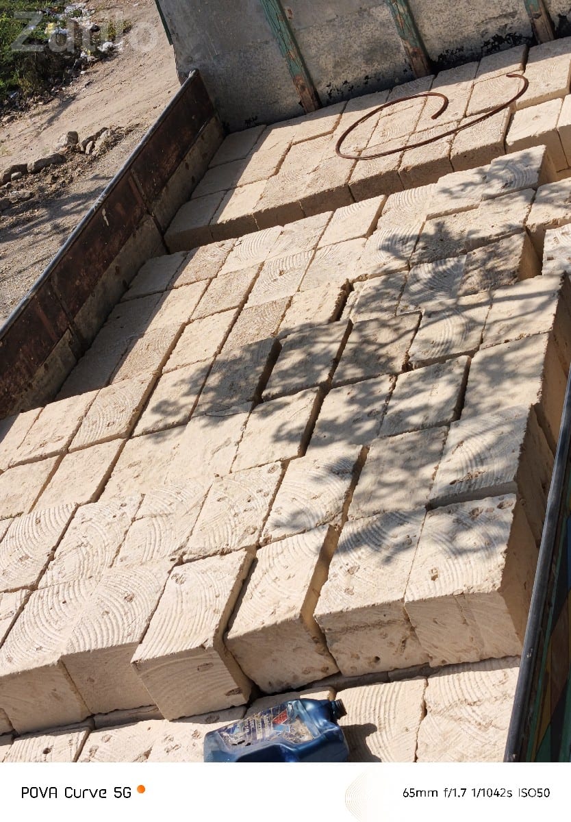 Construction Bricks or Blocks Lot - અન્ય ઔદ્યોગિક વસ્તુઓ - ભાણવડ - Image 2