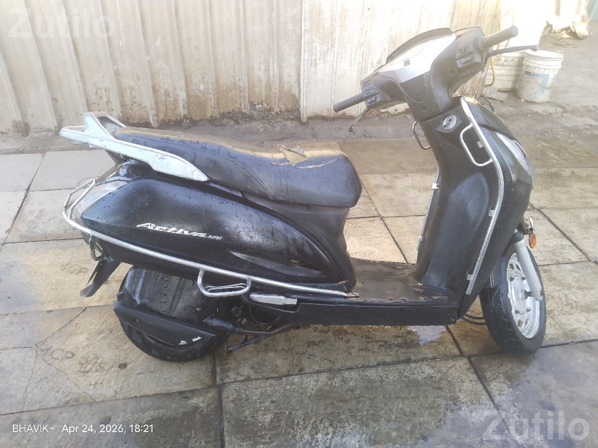 Honda Activa Black 2015 Scooter - Bikes - Kotda Sangani - Image 2