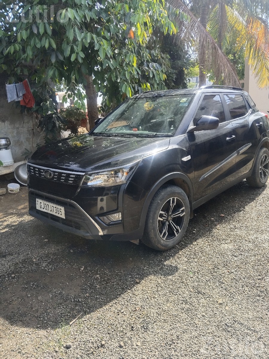 Mahindra XUV300 W6 Diesel 2022 - કાર - કલ્યાણપુર - Image 3