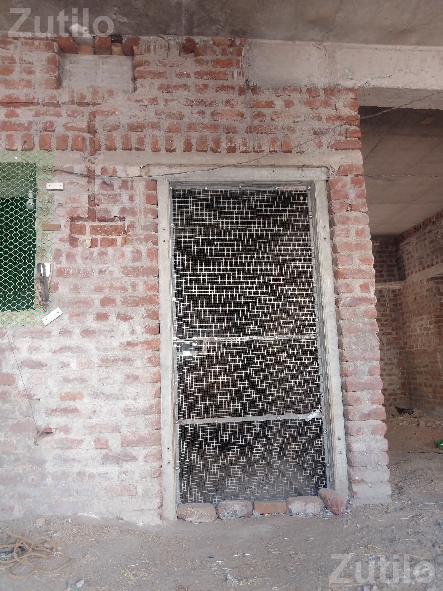 Metal Mesh Safety Door for Sale - Tools & Hardware - Gondal - Image 2