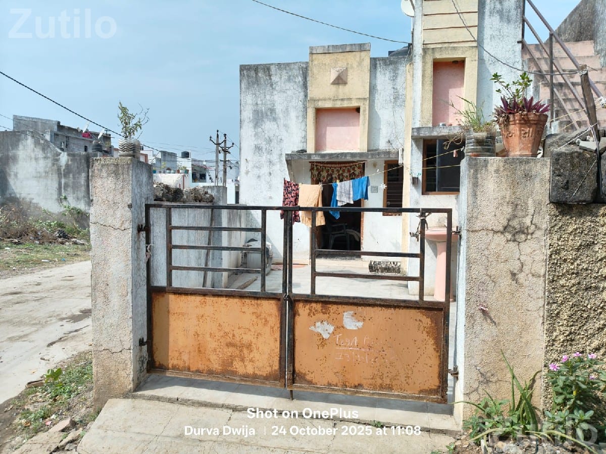 1 BHK Corner Property with 2 Small Shops 1 BHK Corner Property with 2 Small Shops